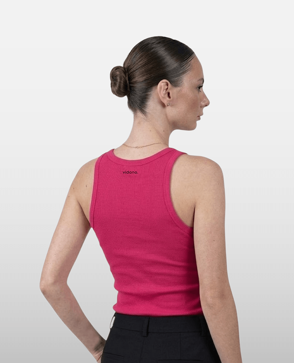 Tanktop Fucsia Slim Fit Swiftly Tech | Pima Cotton Women